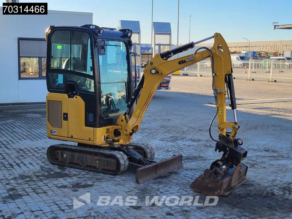 Caterpillar 301.8 Photo 10