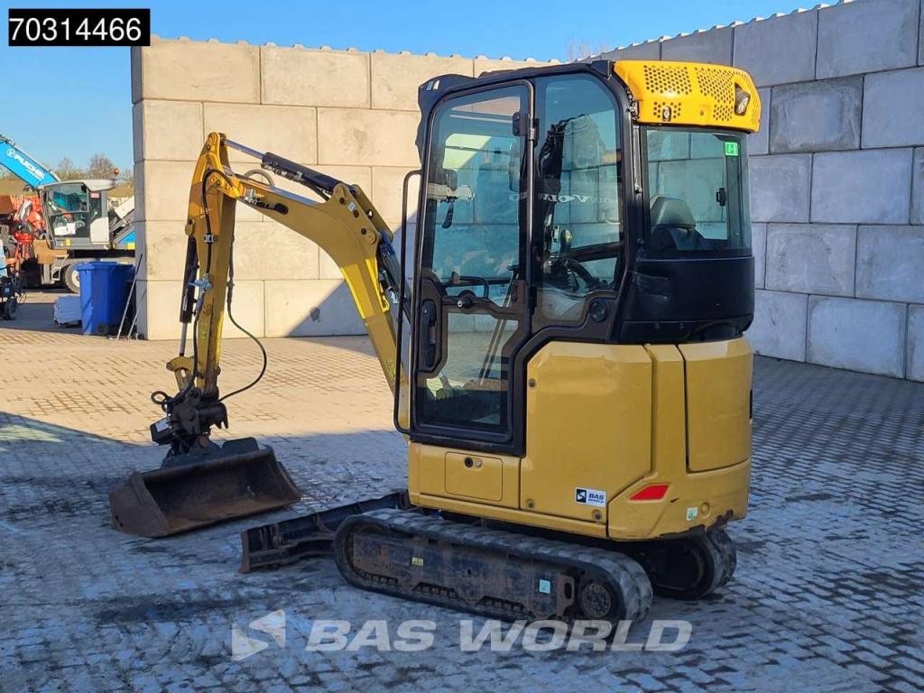 Caterpillar 301.8 Photo 5