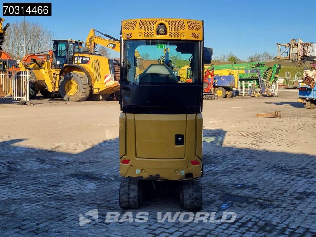 Caterpillar 301.8 Photo 6