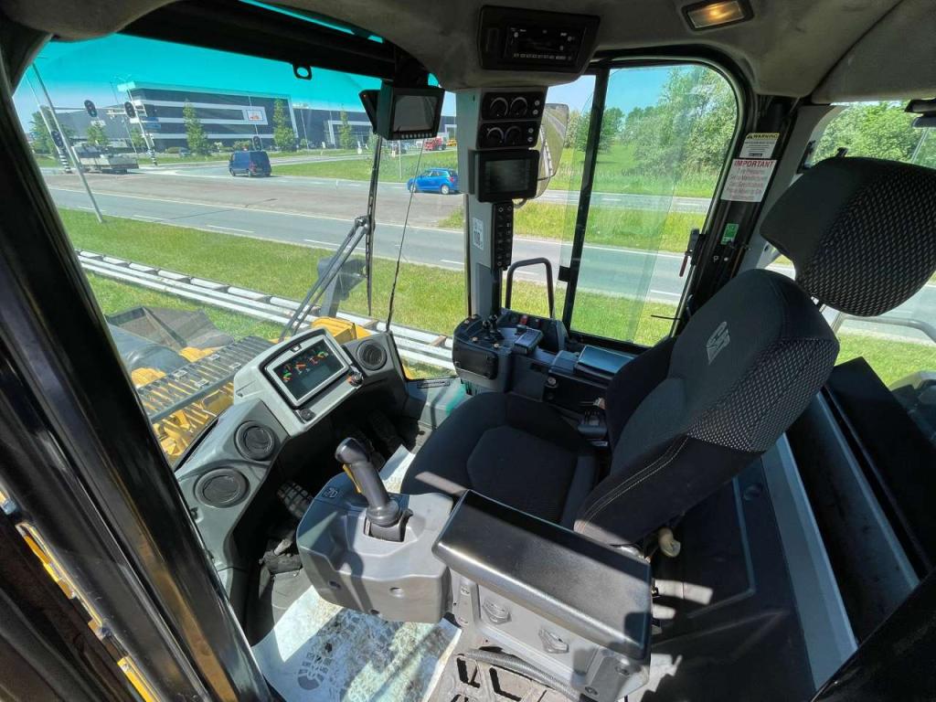 Caterpillar 972M Photo 18
