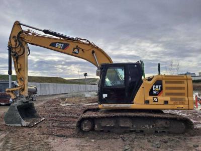 Caterpillar 320 en vente par Aertssen Trading
