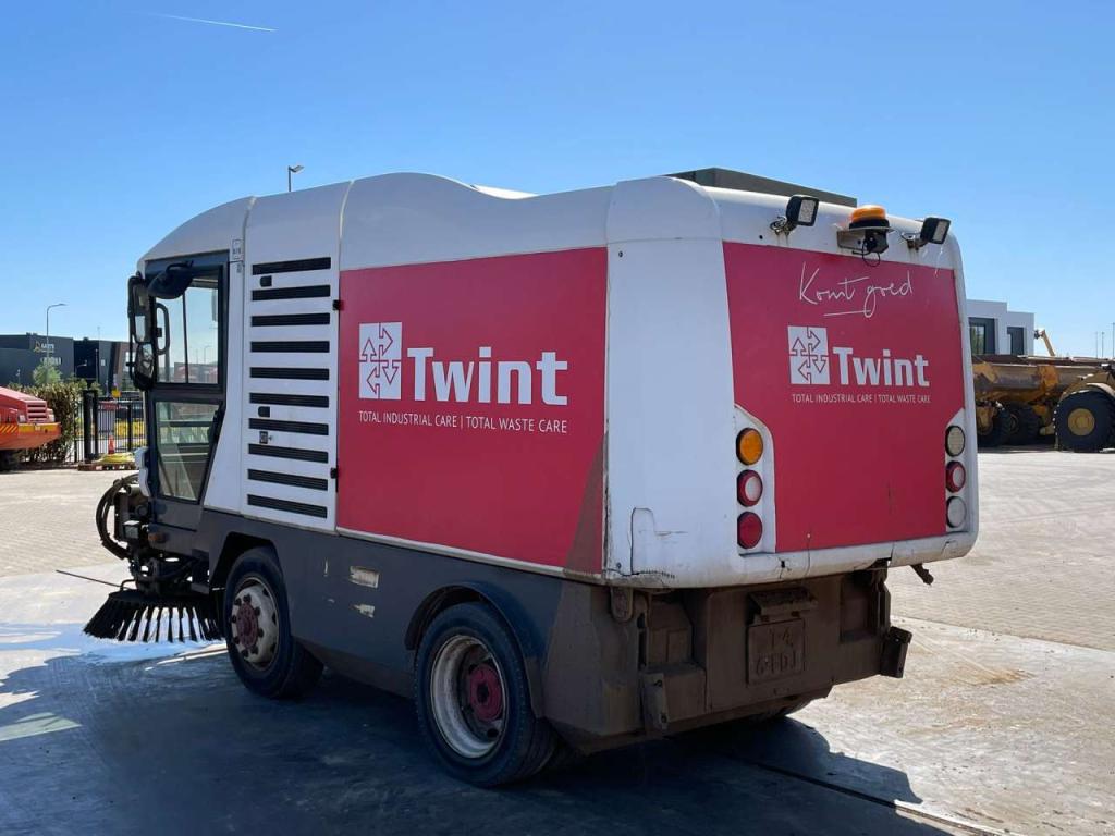 Ravo Ravo 540 sweeper Ravo 540 sweeper Photo 3