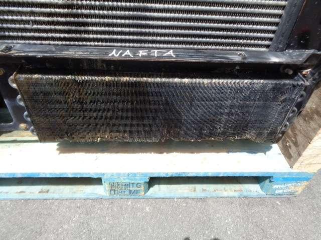 Radiateur pour Case 921 C Photo 4