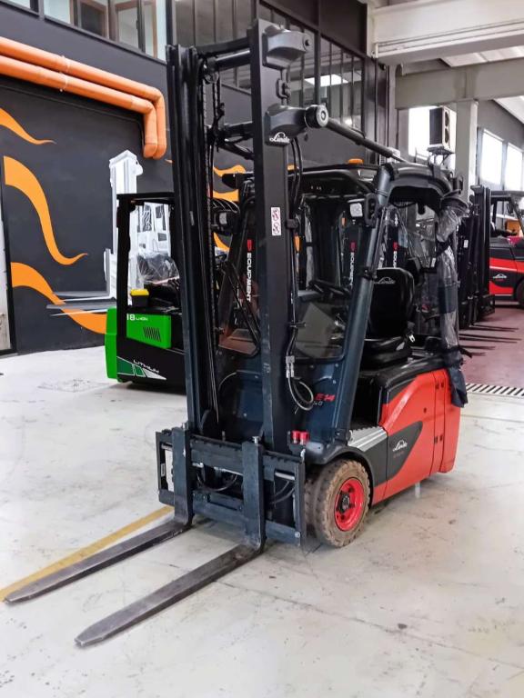 Linde E14-02 Photo 1