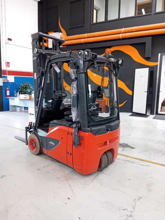 Linde E14-02 Photo 3
