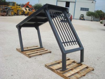 Structure de protection ROPS pour Fiat Hitachi FH 200 - FH 220 - FH 270 - FH 300 - FH 400 en vente par OLM 90 Srl