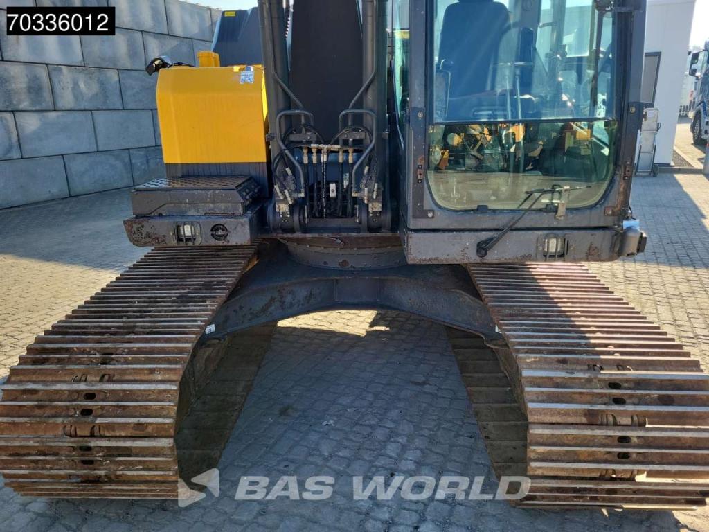 Volvo EC140 E L Photo 8