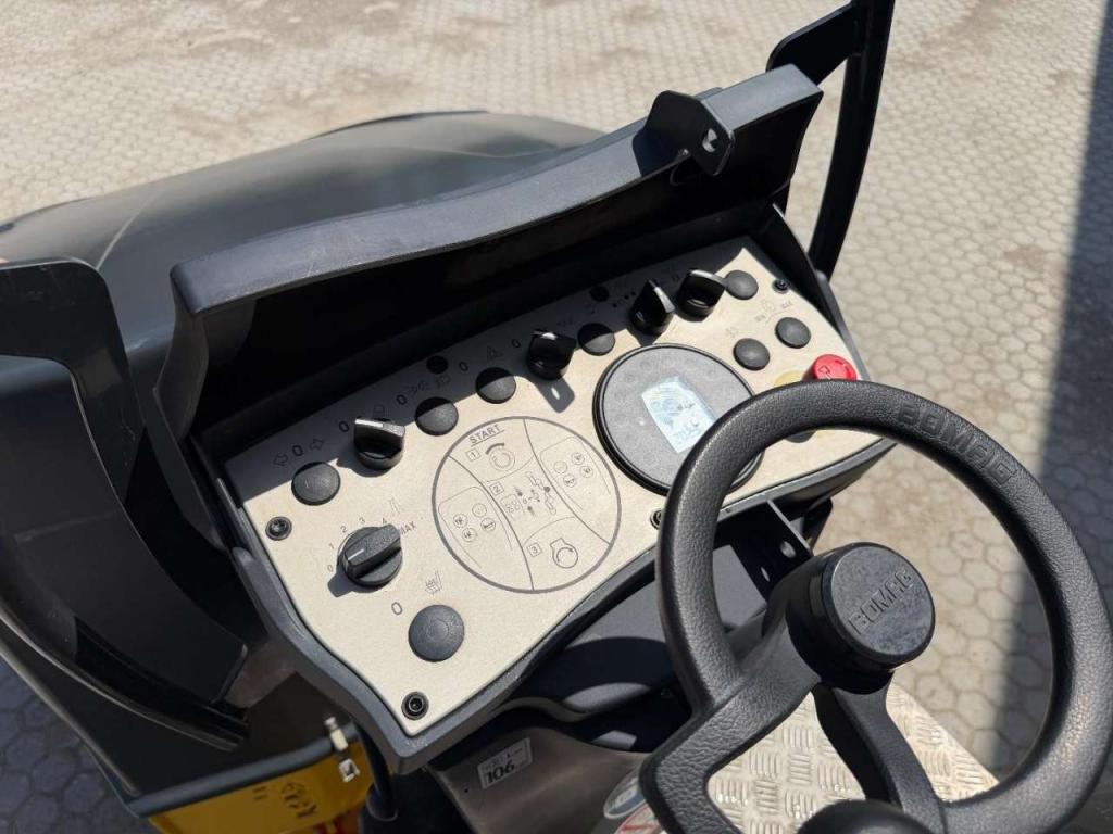 Bomag BW120 AD-5 Photo 25