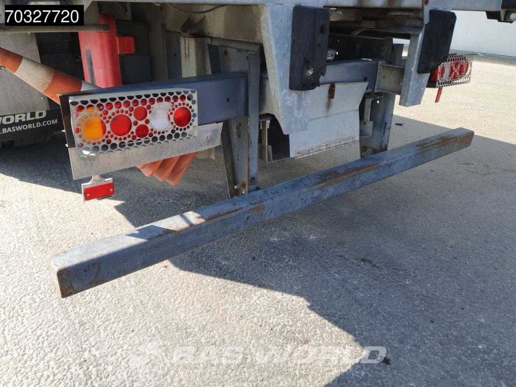 Daf LF 250 4X2 HYVA Crane Remote Euro 6 Photo 19