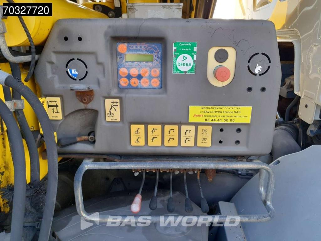 Daf LF 250 4X2 HYVA Crane Remote Euro 6 Photo 26