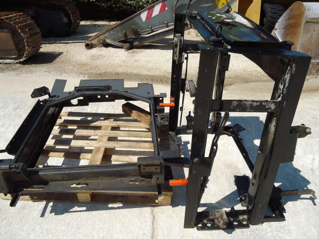 Support pour radiateur pour Fiat Kobelco/Fiat Hitachi W270 Photo 4