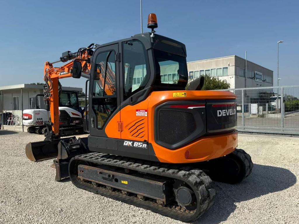 Develon DX85R-7 Photo 3