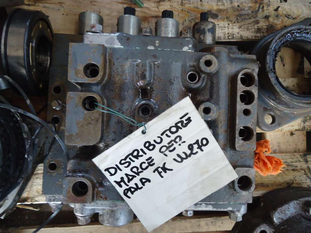 Levier de vitesses pour Fiat Kobelco W270 Photo 1