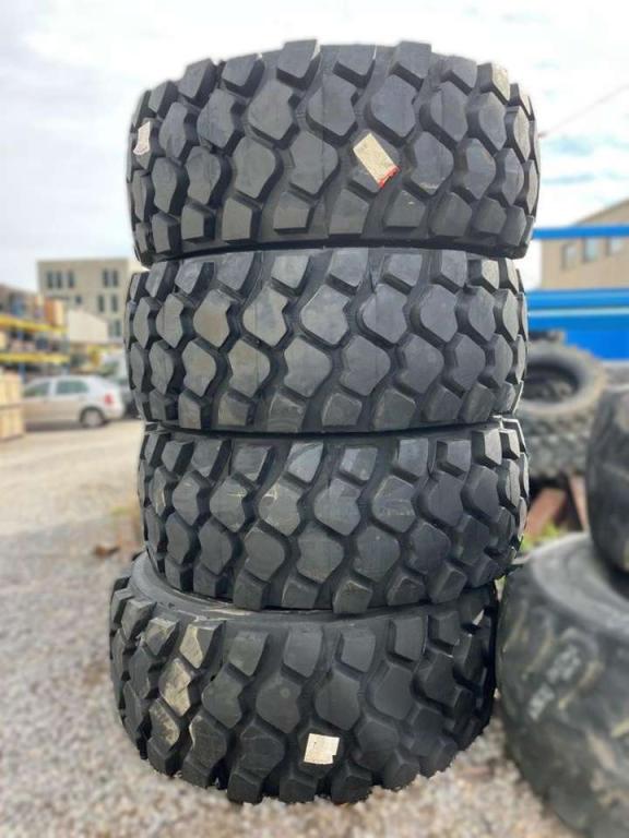 Alliance 704 tubeless 26.5R25 Photo 1