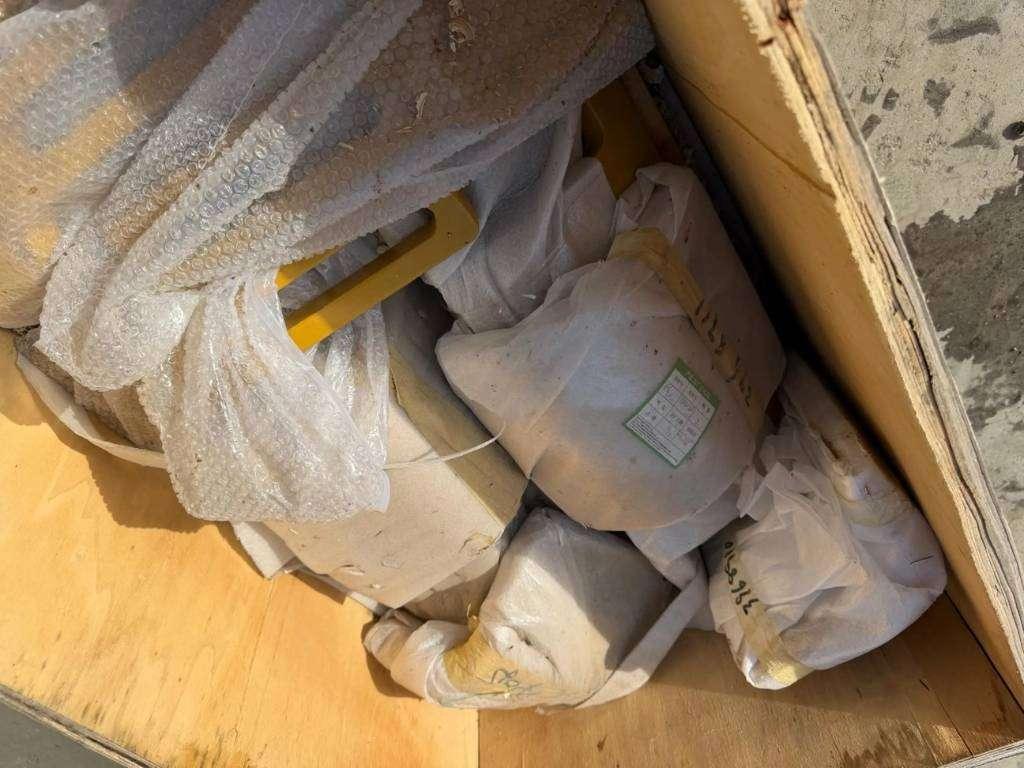 Caterpillar CS54B / CS56B / CS64B / CS66B / CS68B / CS74B / CS Photo 7