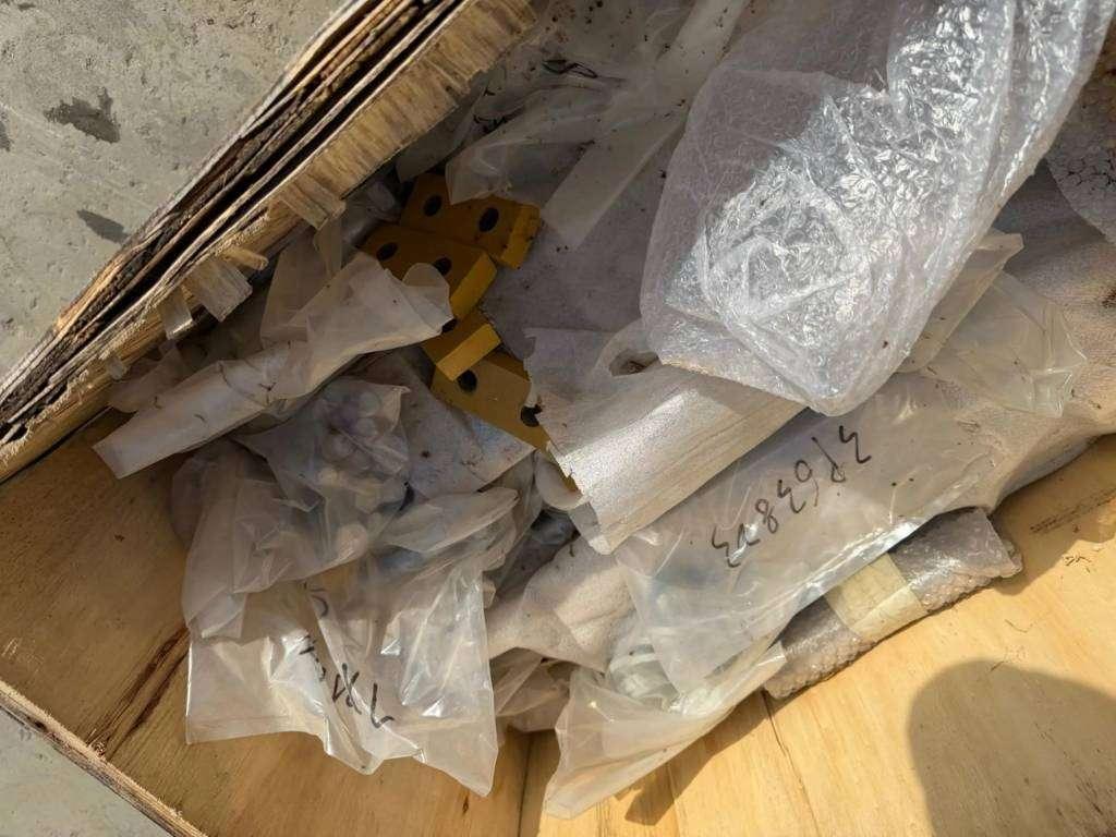 Caterpillar CS54B / CS56B / CS64B / CS66B / CS68B / CS74B / CS Photo 8