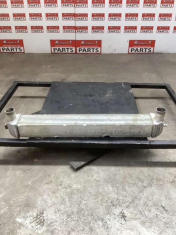 Radiateur intercooler pour Hitachi ZX135 US-7 Photo 1