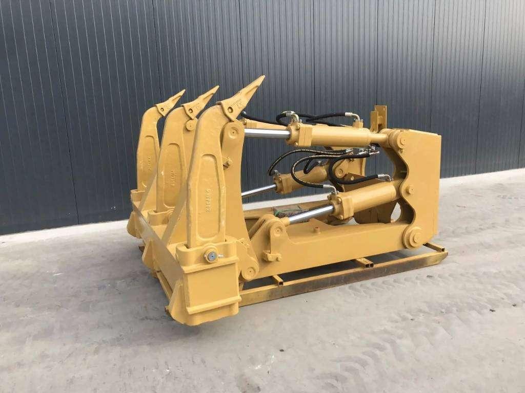 Caterpillar D7 Photo 2