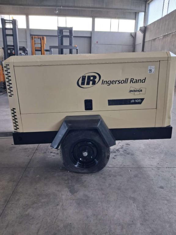 Doosan INGERSOLL RAND 10/105 Photo 2