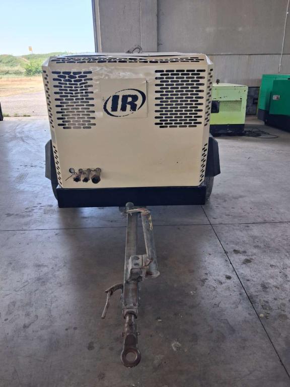 Doosan INGERSOLL RAND 10/105 Photo 4