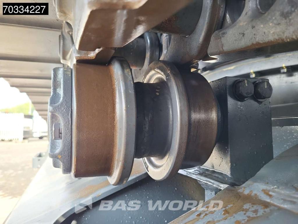 Hyundai R210 Photo 27