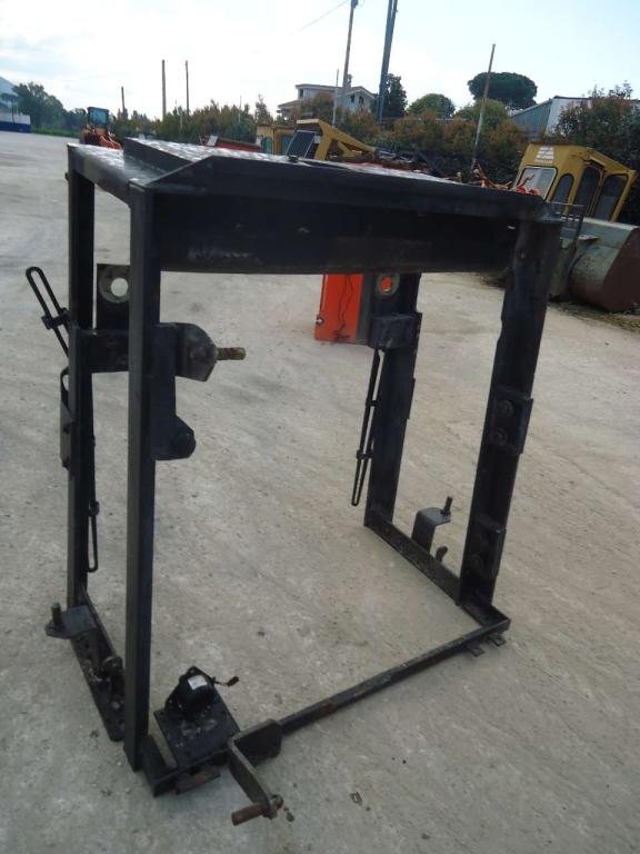 Support pour radiateur pour Fiat Kobelco W190 Photo 2