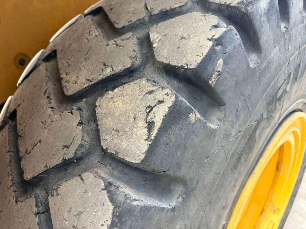 Caterpillar 962H Photo 15