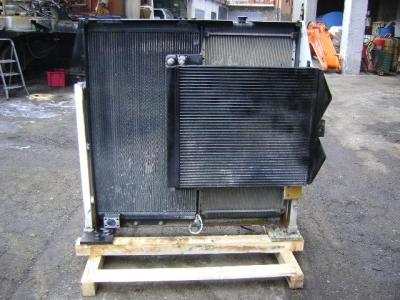 Radiateur pour Caterpillar 330 D en vente par PRV Ricambi Srl