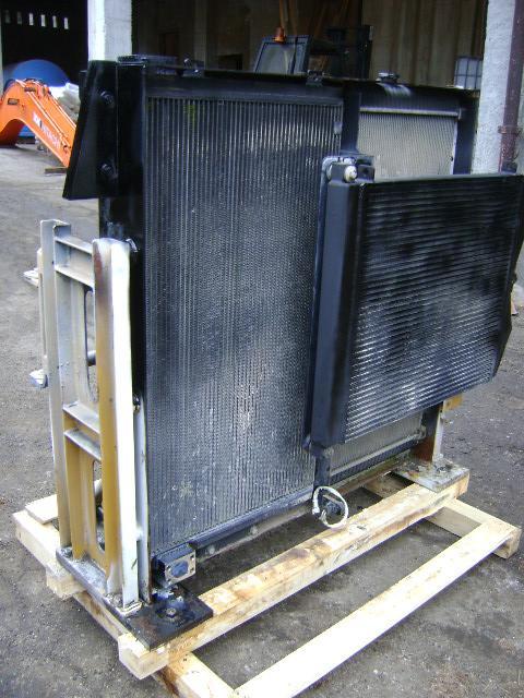 Radiateur pour Caterpillar 330 D Photo 3