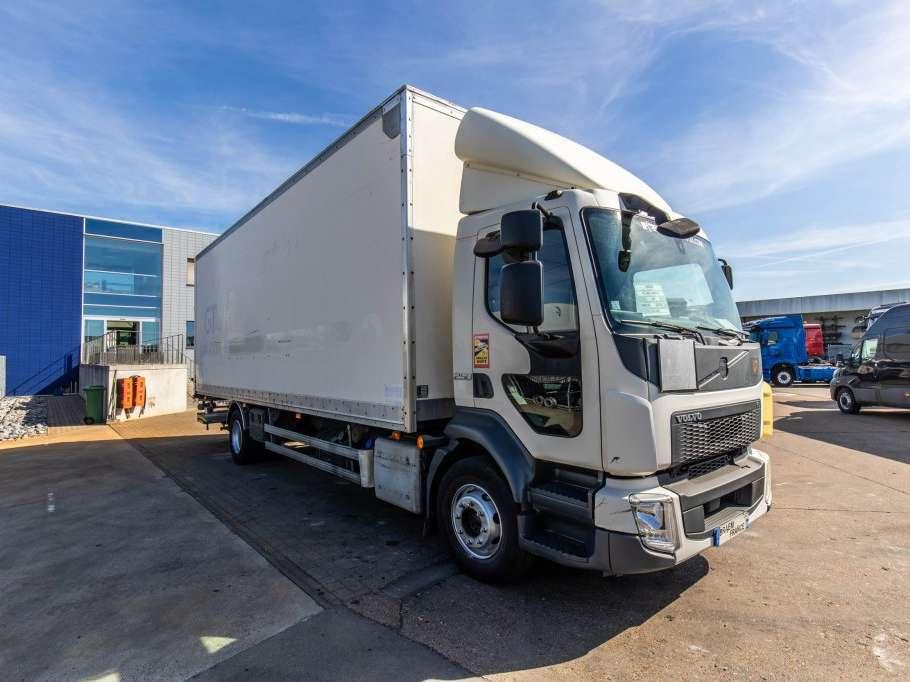 Volvo FL 250+HAYON BAR 1.5T. Photo 2