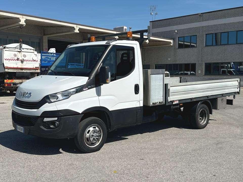 Iveco Daily 35-150 4x2 Photo 1