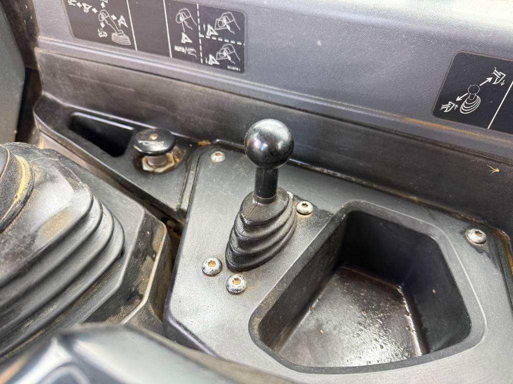 Caterpillar D6XE LGP - German Machine / Ripper Valve Photo 12