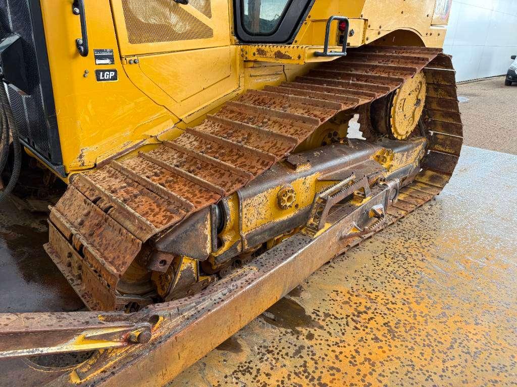 Caterpillar D6XE LGP - German Machine / Ripper Valve Photo 20
