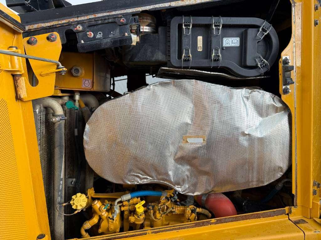 Caterpillar D6XE LGP - German Machine / Ripper Valve Photo 25
