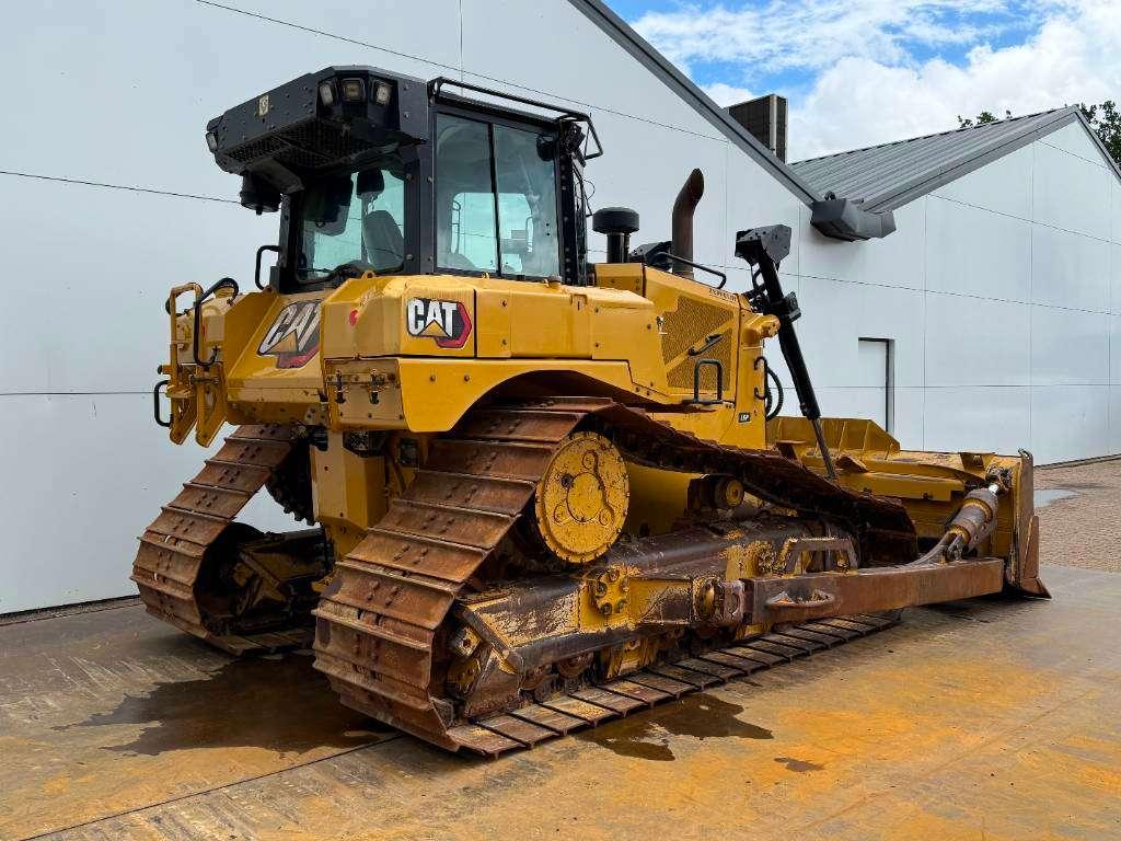 Caterpillar D6XE LGP - German Machine / Ripper Valve Photo 5