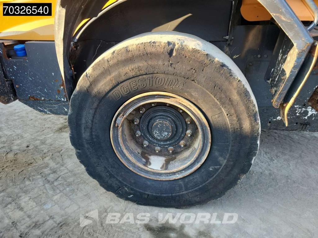 Case 721 G Photo 29