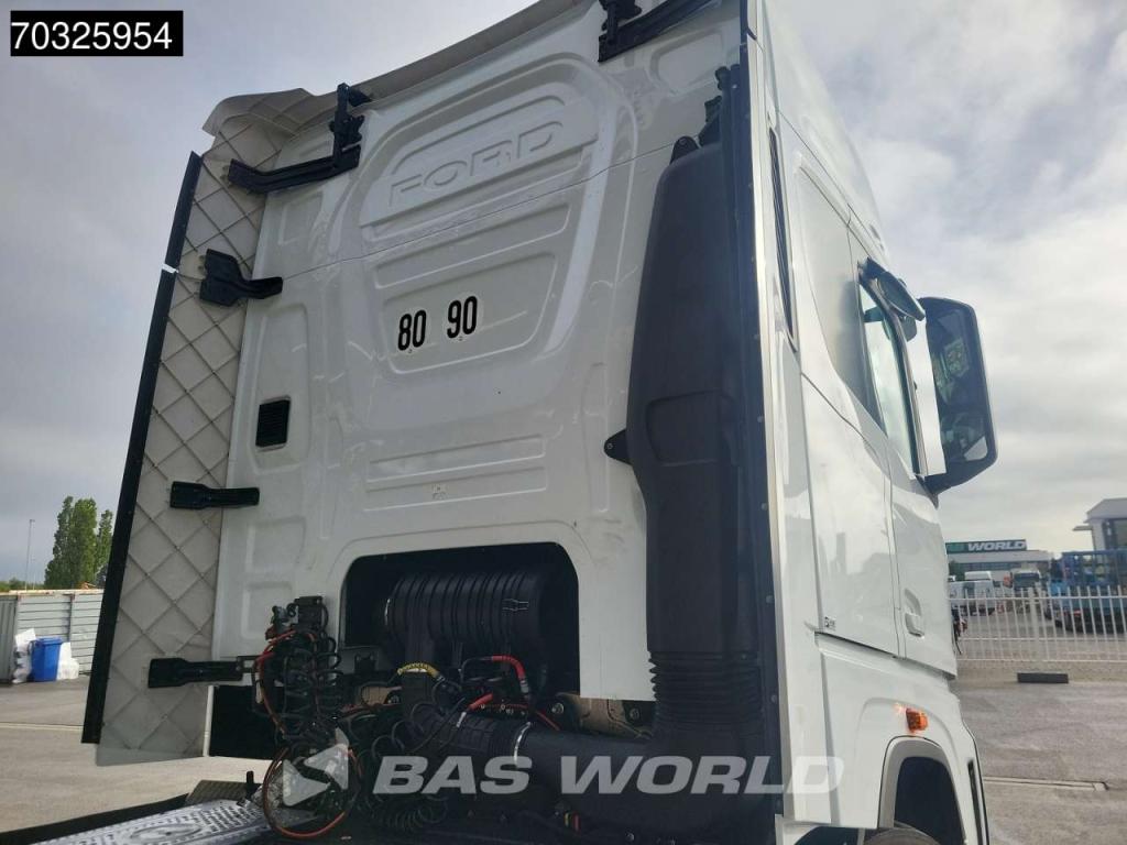 Ford F-Max 500 4X2 Retarder 2xTanks ACC Navi Standklima Photo 11