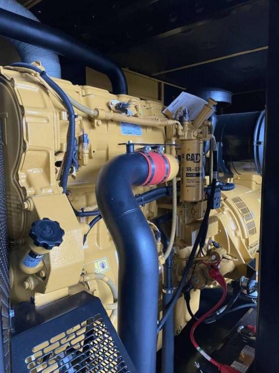 Caterpillar DE550E0 - C15 - 550 kVA Generator - DPX-18027 Photo 11
