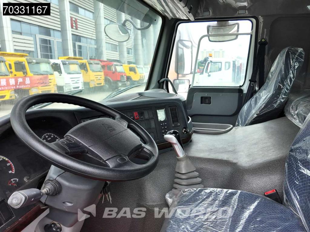 Sinotruk HOWO 371 6X4 Photo 19