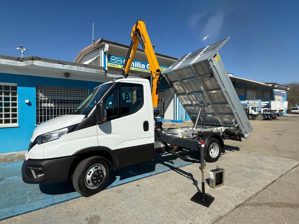 Iveco Daily 35-160 allestito con Gru Copma 4.2 Photo 4
