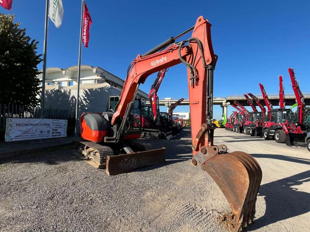 Kubota KX080-4A Photo 3