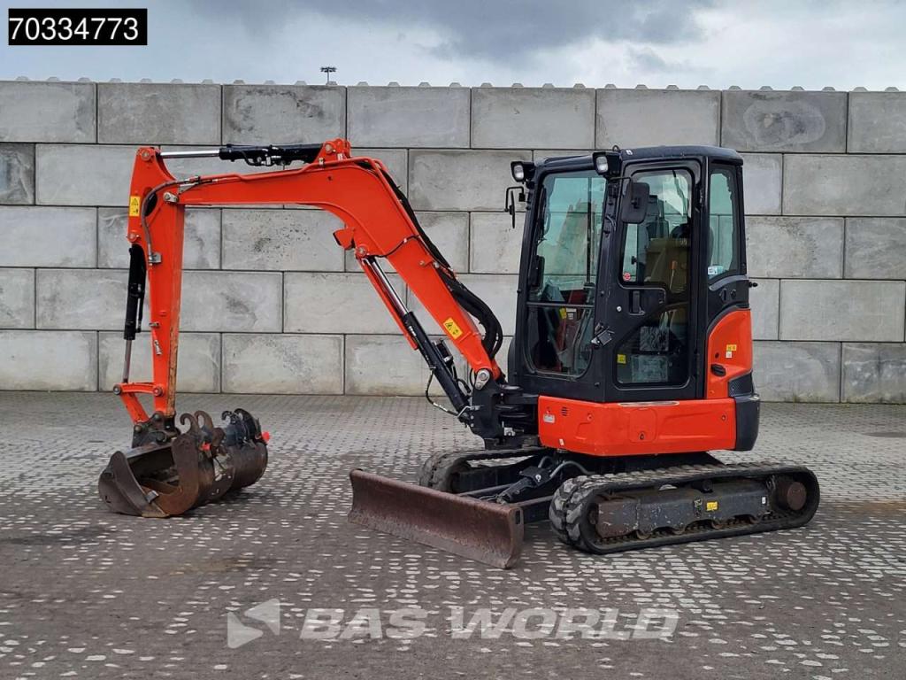 Kubota U36 -4 Photo 2