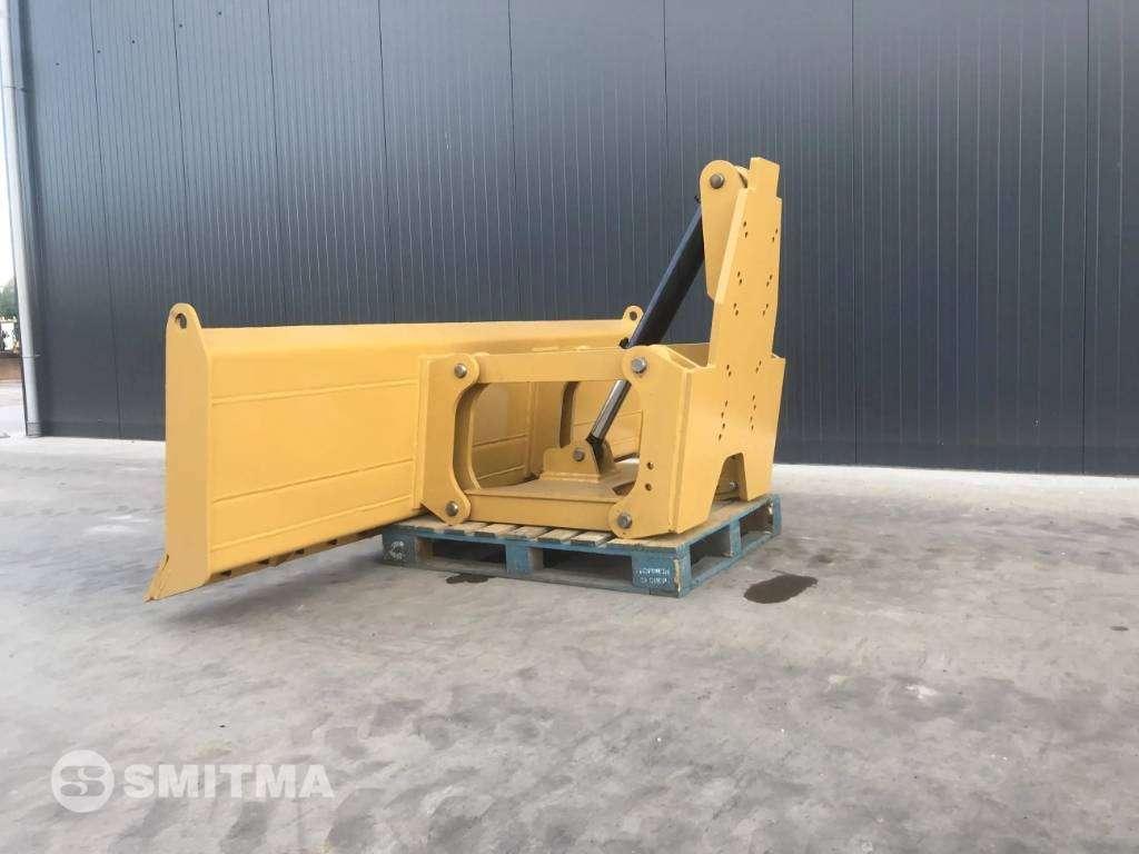 Caterpillar 120M Photo 7