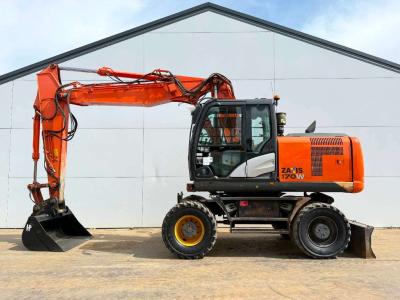 Hitachi ZX170W-5B - Blade / Triple Boom / Auto Greasing en vente par Boss Machinery
