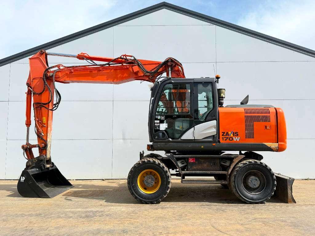Hitachi ZX170W-5B - Blade / Triple Boom / Auto Greasing Photo 1