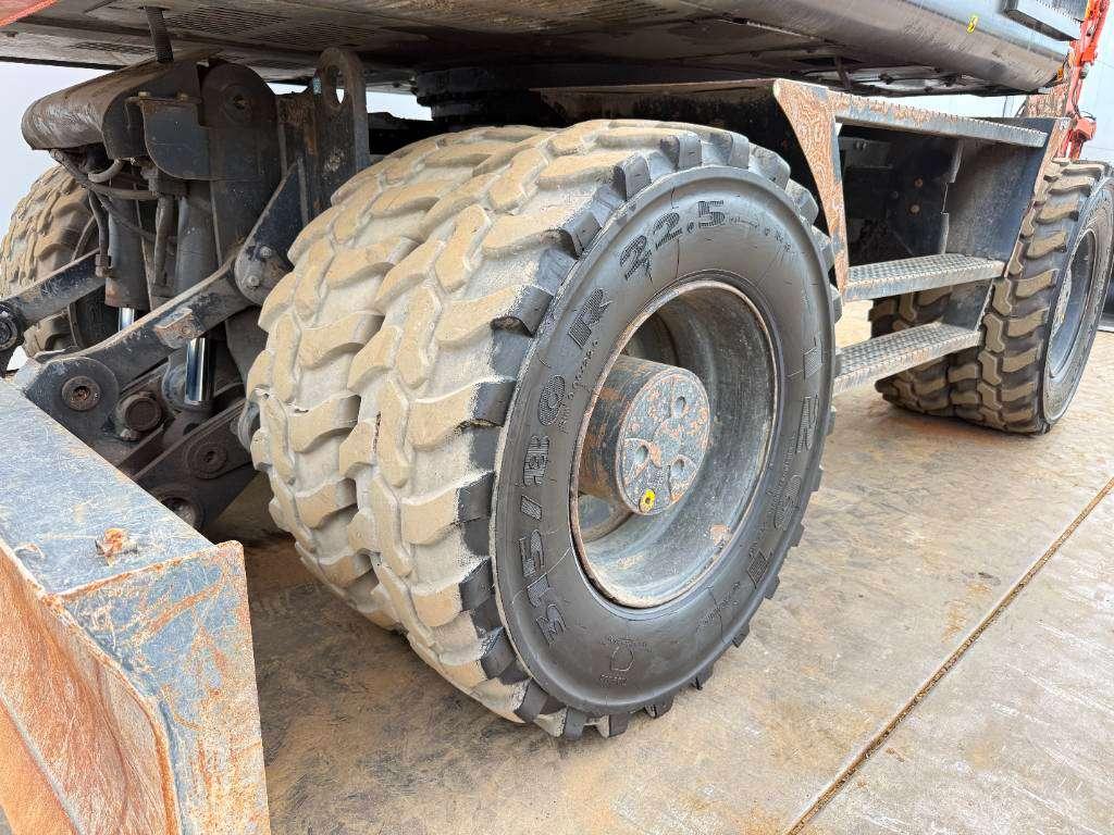 Hitachi ZX170W-5B - Blade / Triple Boom / Auto Greasing Photo 27