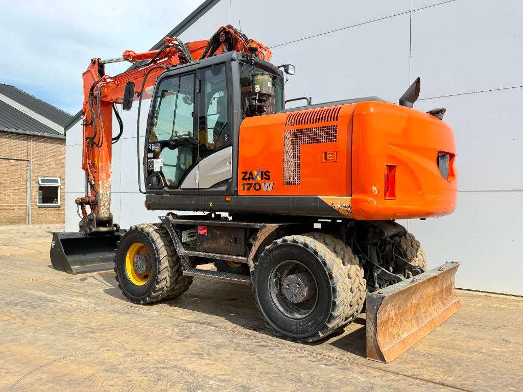 Hitachi ZX170W-5B - Blade / Triple Boom / Auto Greasing Photo 3