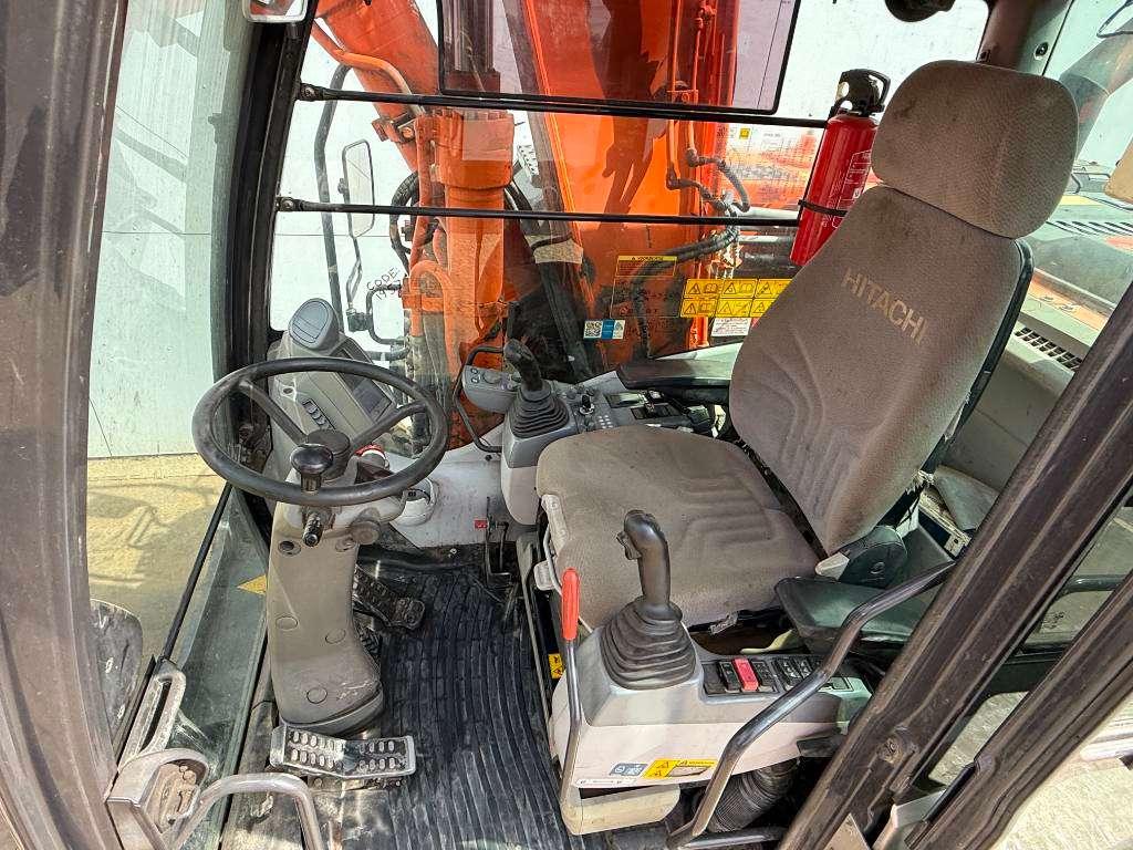 Hitachi ZX170W-5B - Blade / Triple Boom / Auto Greasing Photo 8