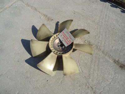 Ventilateur de refroidissement pour Case CX210 en vente par OLM 90 Srl