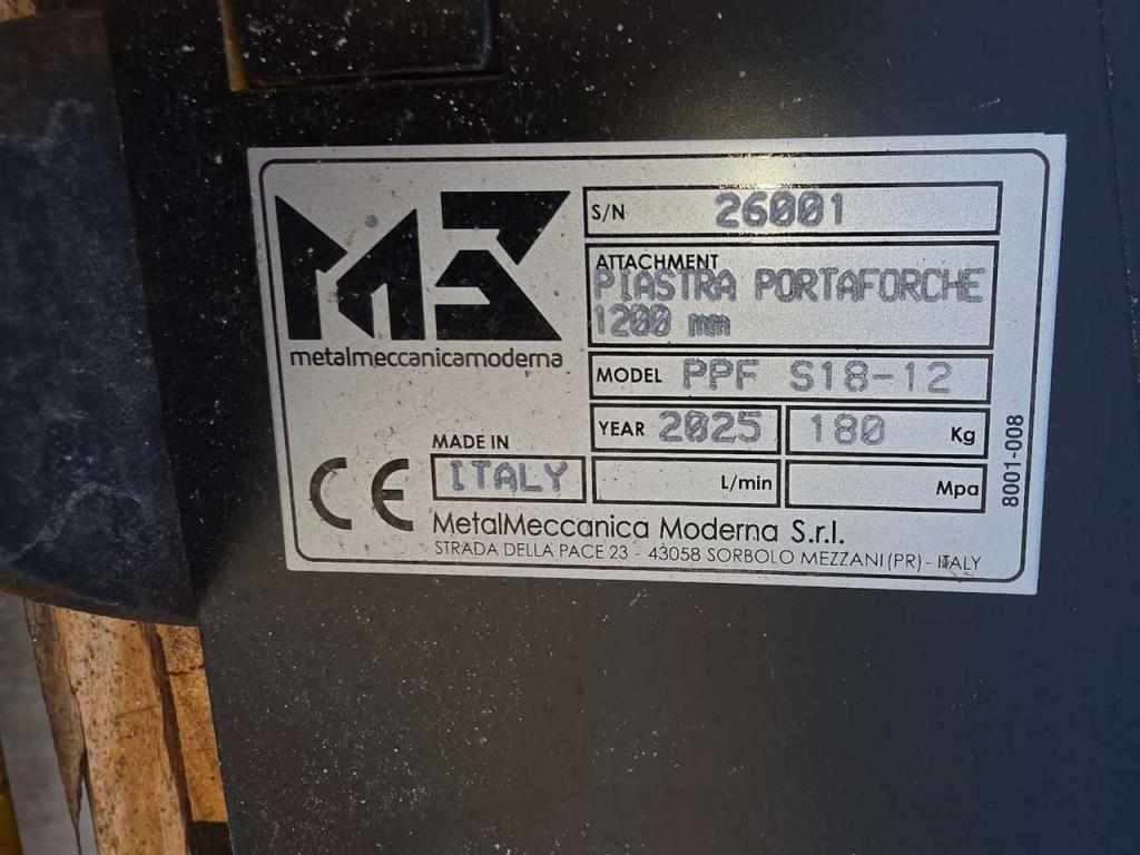 M3 MetalMeccanica Moderna Forche 1800kg Photo 4